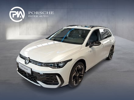 VW Golf Variant Sport mHeV DSG