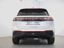 VW Tiguan Sport eHybrid DSG 150 kW in Oryxweiß Perlmutteffekt