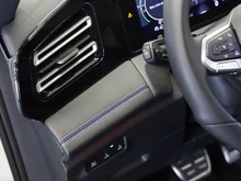 VW Tiguan Sport eHybrid DSG 150 kW in Oryxweiß Perlmutteffekt