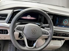 VW Multivan Edition eHybrid 180 kW 4MOTION in Indiumgrau Metallic/Dach Deepblack