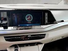 VW Multivan Edition eHybrid 180 kW 4MOTION in Indiumgrau Metallic/Dach Deepblack