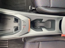 CUPRA Raval PLUS 37 kWh 99 kW/135 PS in Plasma
