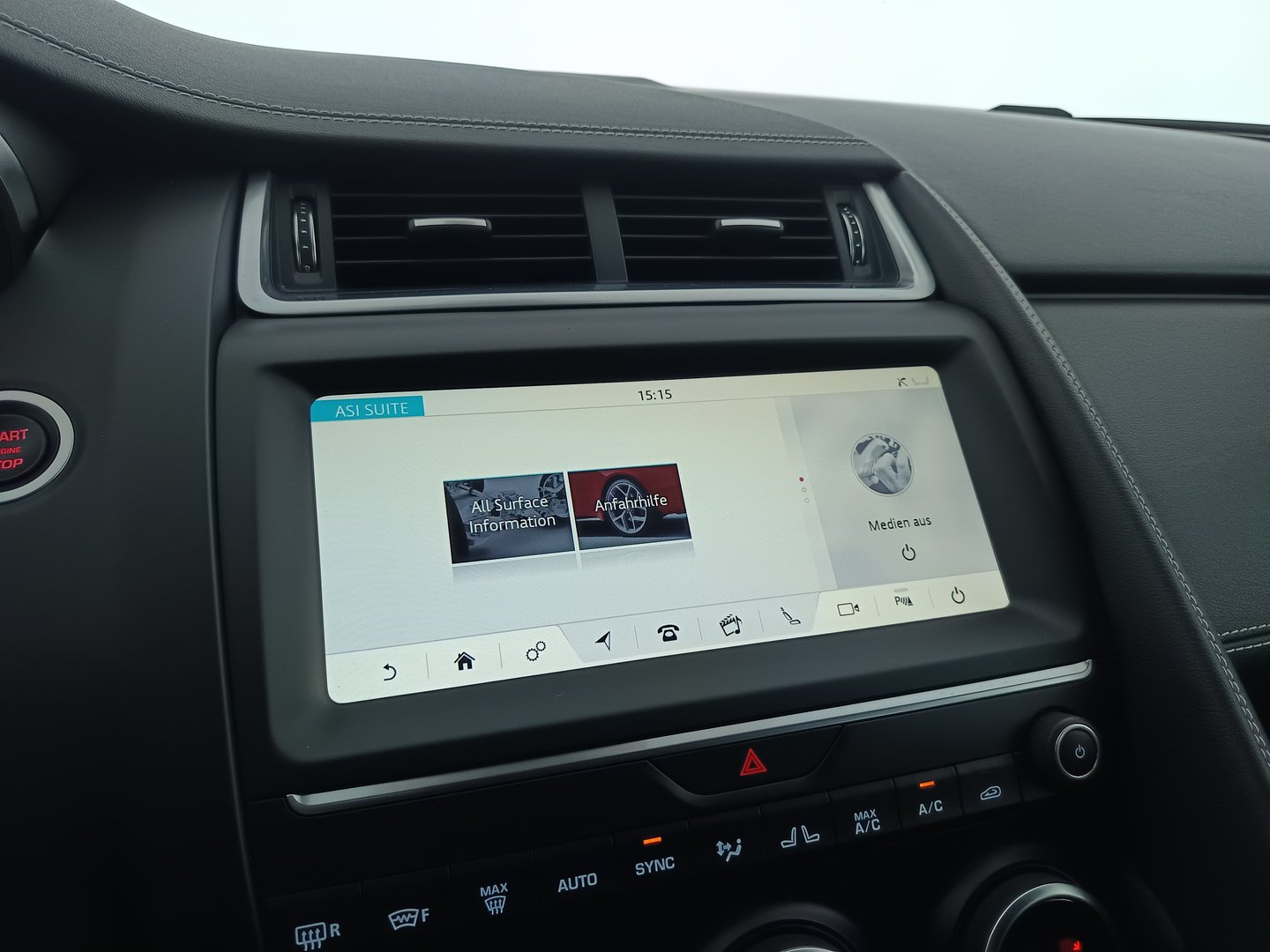 Jaguar E-Pace 2.0I4 P250 AWD Aut. | Bild 26 von 34