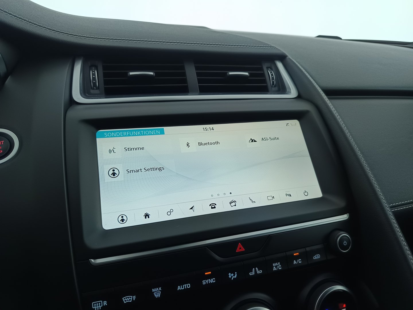 Jaguar E-Pace 2.0I4 P250 AWD Aut. | Bild 21 von 34