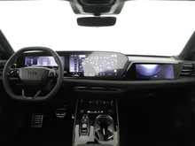 Audi A6 Avant quattro TDI 220 kW in Daytonagrau Perleffekt