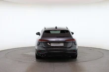 Audi A6 Avant quattro TDI 220 kW in Daytonagrau Perleffekt