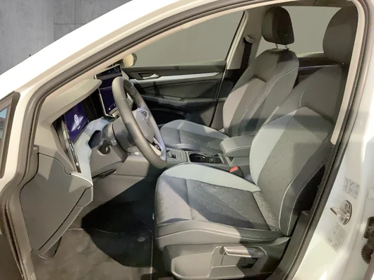 Bild eines VW Golf Life TSI