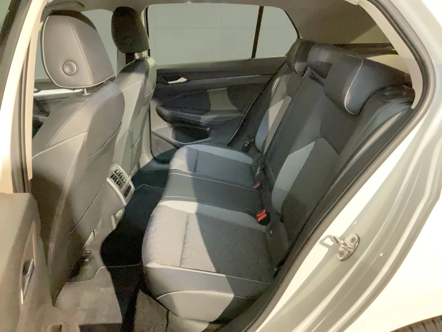 Bild eines VW Golf Life TSI