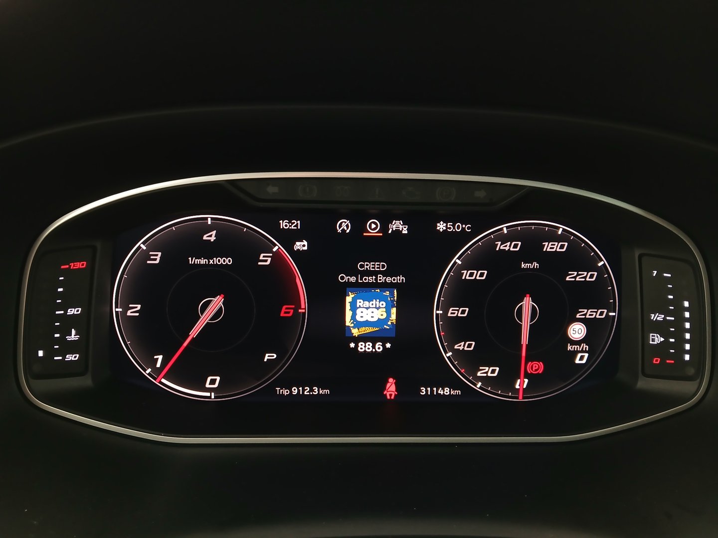 SEAT Ateca Xperience 2.0 TDI DSG | Bild 15 von 32