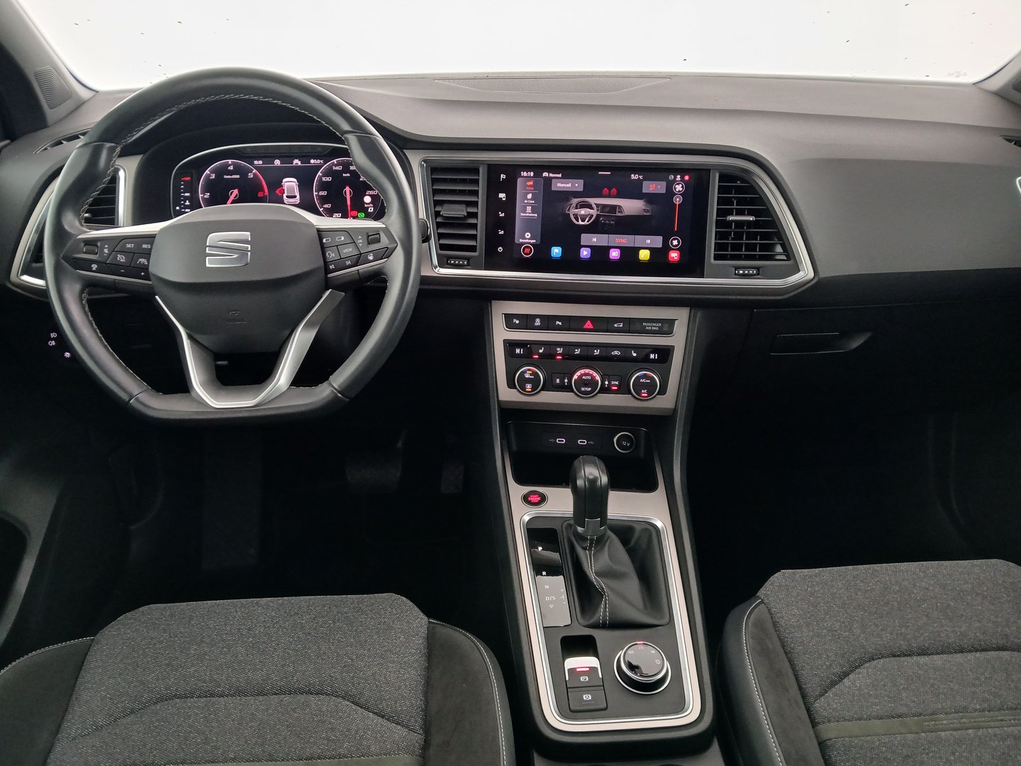 SEAT Ateca Xperience 2.0 TDI DSG | Bild 14 von 32