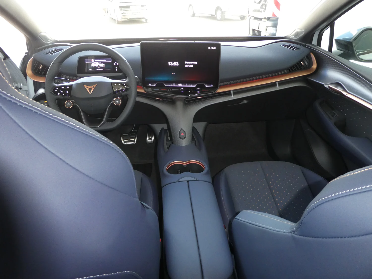 Bild eines CUPRA Tavascan VZ Adrenaline 4Drive250kW/340PS