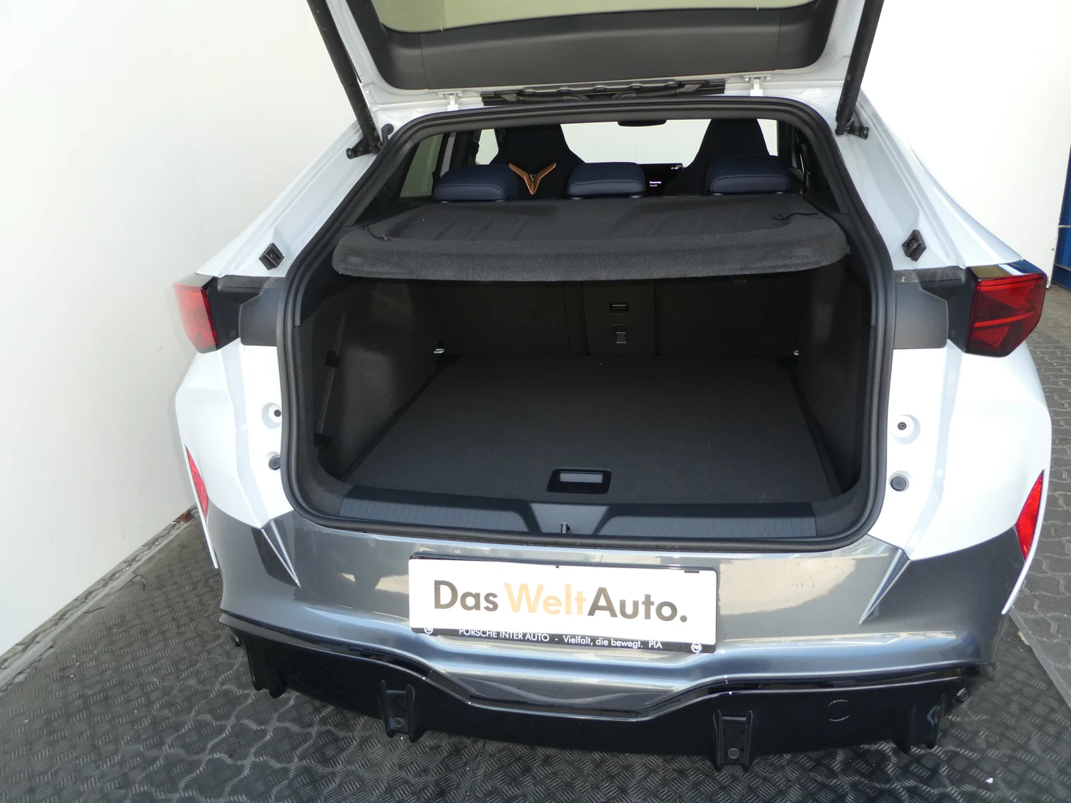 Bild eines CUPRA Tavascan VZ Adrenaline 4Drive250kW/340PS