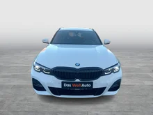 BMW 3xx 3 Touring 320 e xDrive M Sport in weiss - metallic