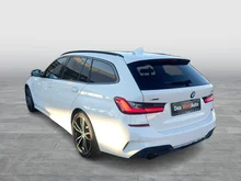 BMW 3xx 3 Touring 320 e xDrive M Sport in weiss - metallic