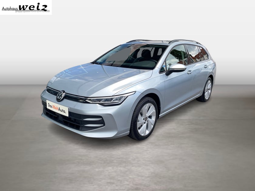 VW Golf Variant Business mHeV DSG