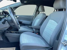 VW ID.3 Pure Performance 110 kW in Mondsteingrau Dach schwarz