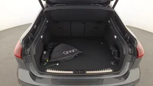 Audi A5 Limousine e-hybrid quattro 220 kW in Daytonagrau Perleffekt