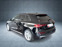 Audi A3 Sportback 30 TFSI in A2 Brillantschwarz