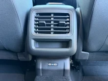 VW T-Roc Life eTSI DSG in Pure White Dach Black Uni