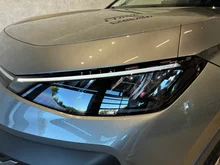 VW T-Roc Life eTSI DSG in Wolf Grey