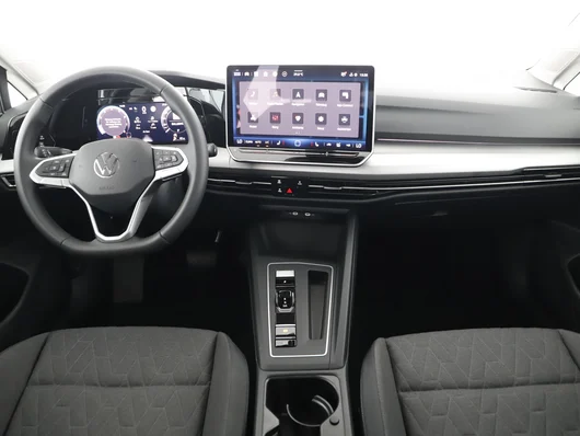 Bild eines VW Golf Life mHEV TSI DSG