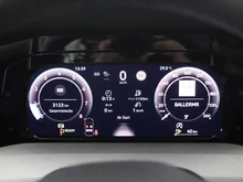VW Golf Life mHEV TSI DSG in OYSTER SILVER METALLIC