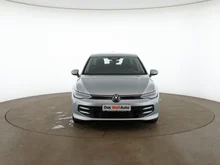 VW Golf Life mHEV TSI DSG in OYSTER SILVER METALLIC