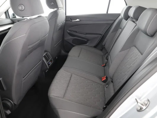 Bild eines VW Golf Life mHEV TSI DSG