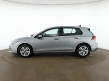 VW Golf Life mHEV TSI DSG in OYSTER SILVER METALLIC
