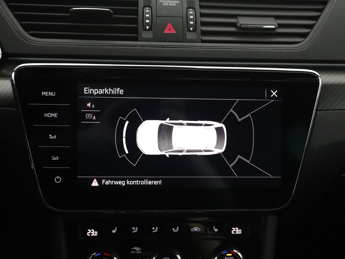 Škoda SUPERB Combi iV SPORTLINE DSG | Bild 22 von 32