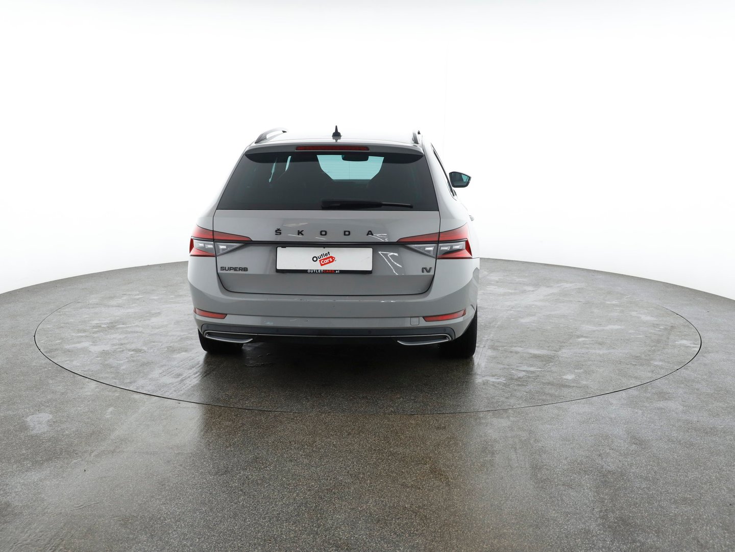 Škoda SUPERB Combi iV SPORTLINE DSG | Bild 6 von 32