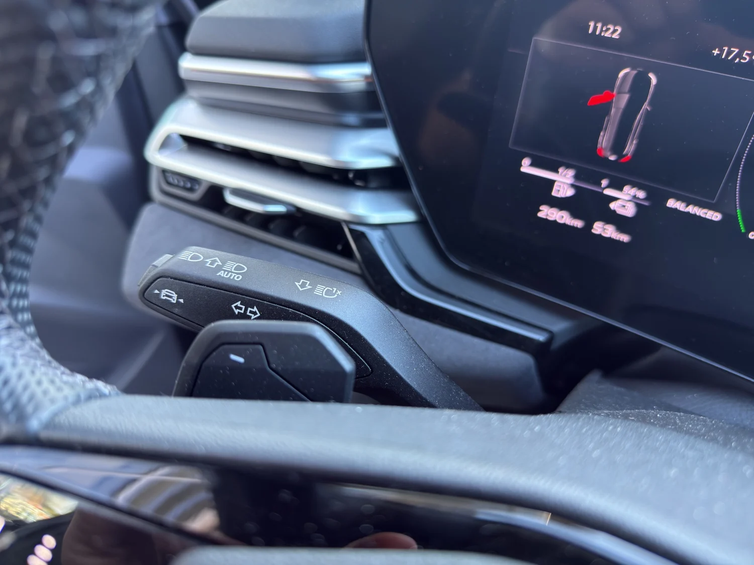 Bild eines Audi A5 Avant e-hybrid quattro 220 kW