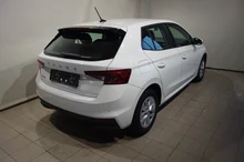 Thumbnail-Foto von Fahrzeug