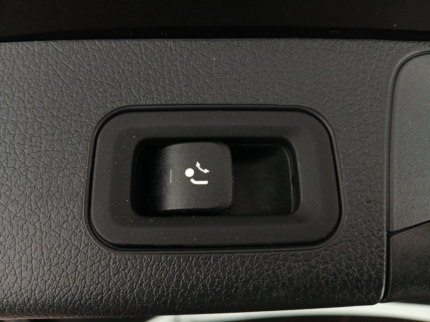 Mercedes GLB 200 d Aut. | Bild 29 von 32