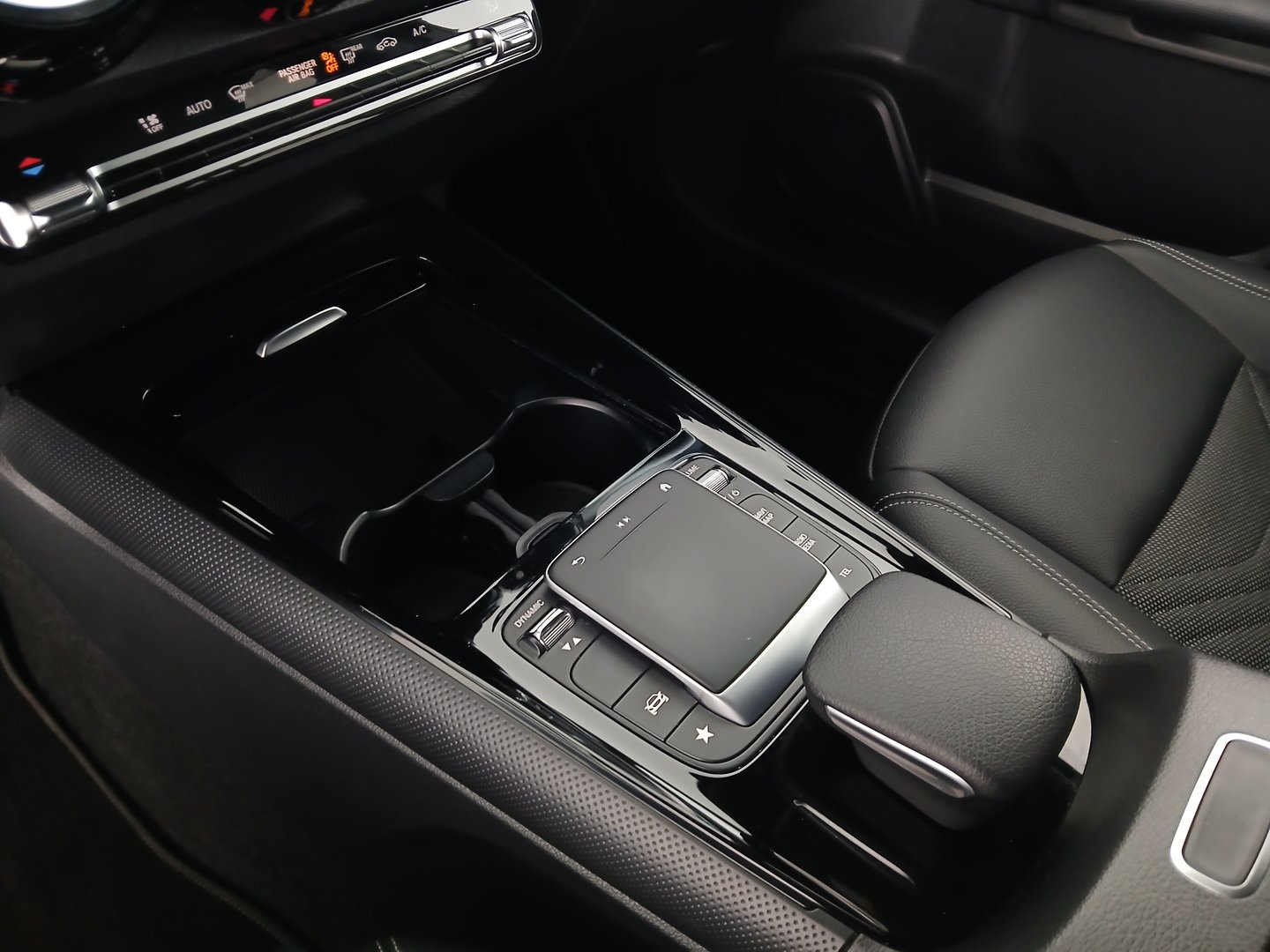 Mercedes GLB 200 d Aut. | Bild 25 von 32