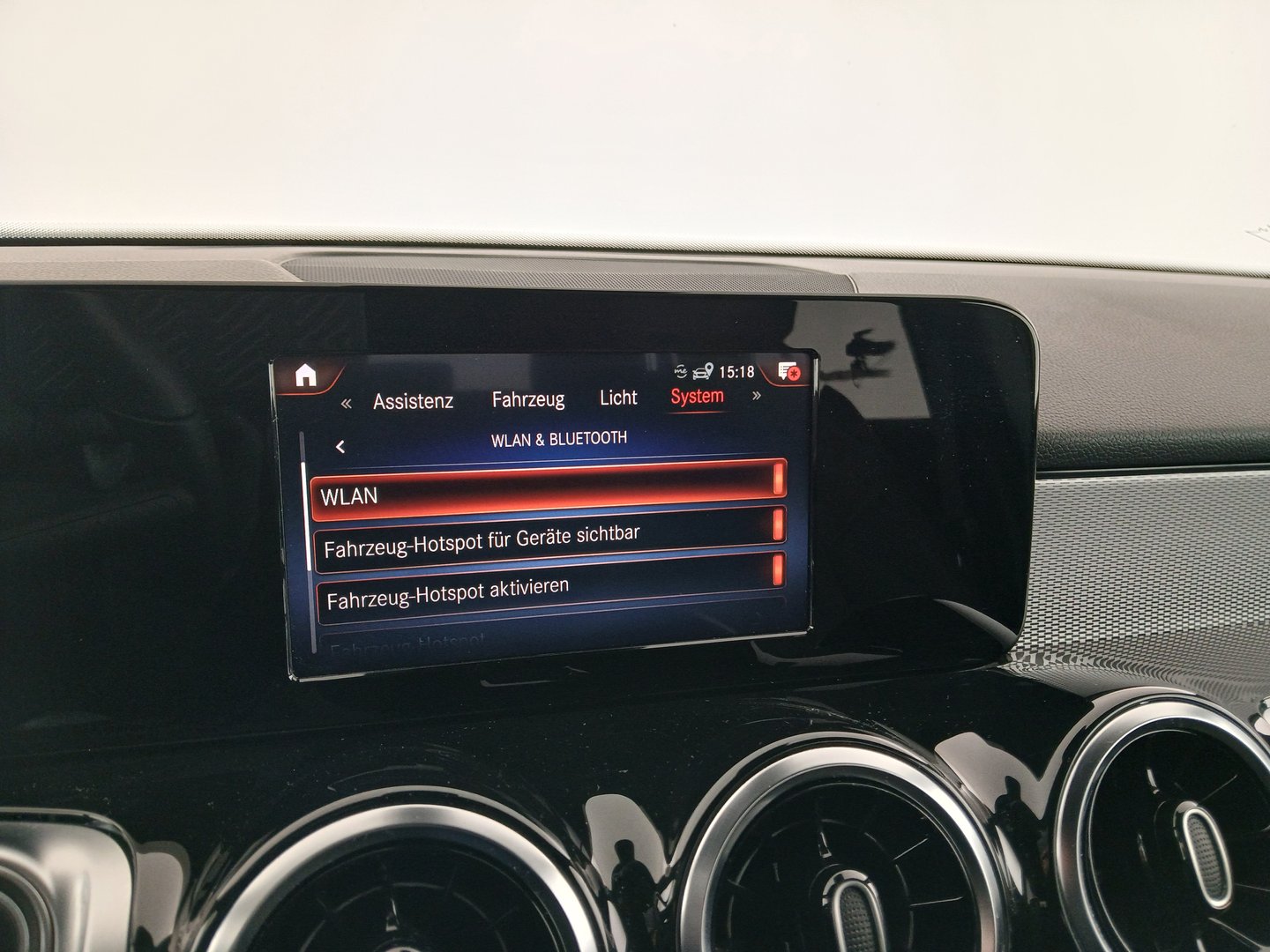 Mercedes GLB 200 d Aut. | Bild 23 von 32