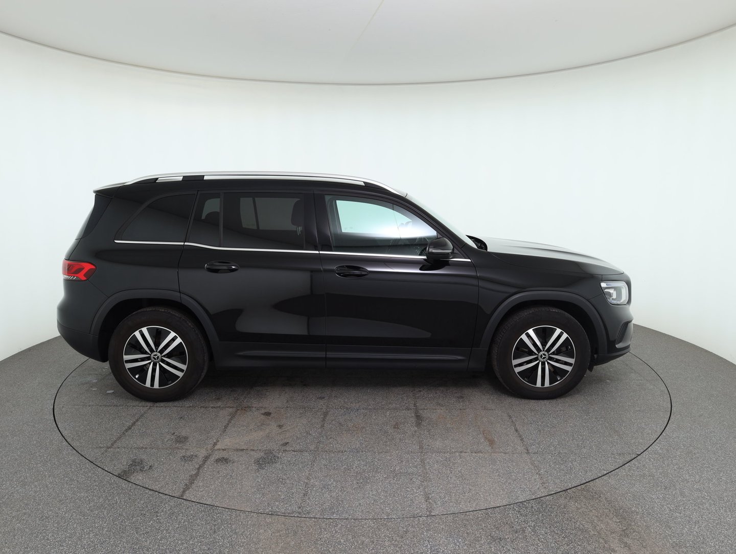 Mercedes GLB 200 d Aut. | Bild 4 von 32