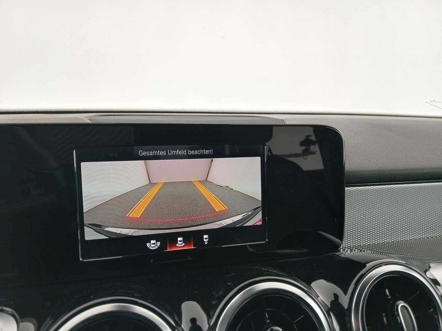 Mercedes GLB 200 d Aut. | Bild 21 von 32