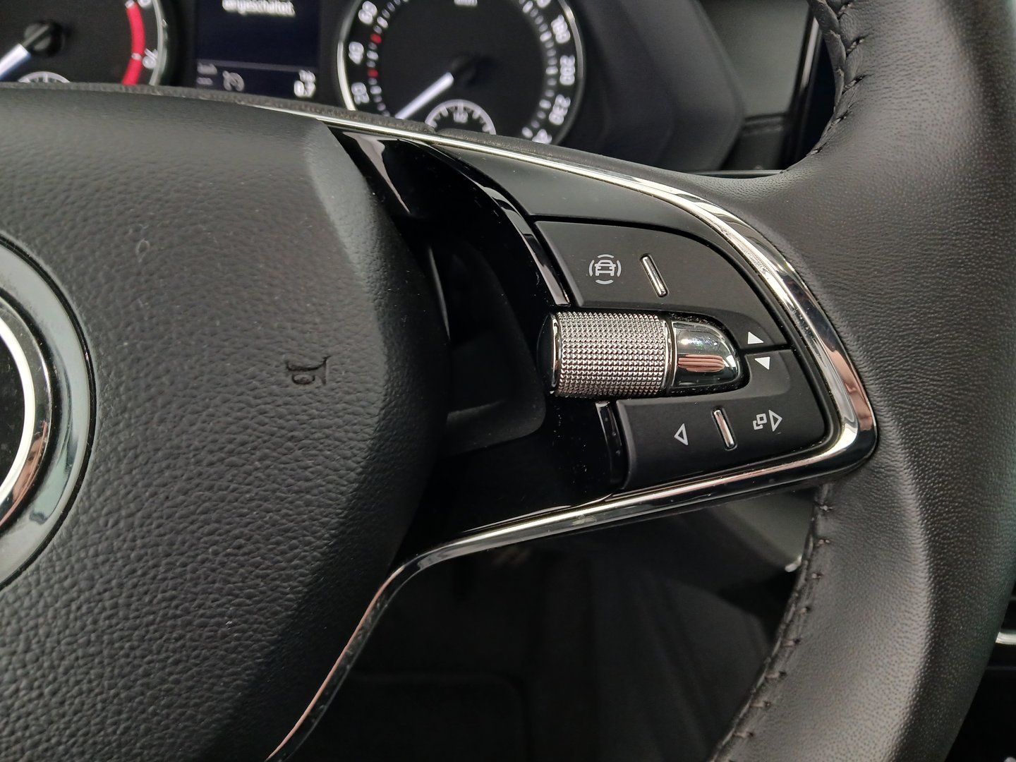 Škoda Octavia Combi Ambition TSI | Bild 16 von 27