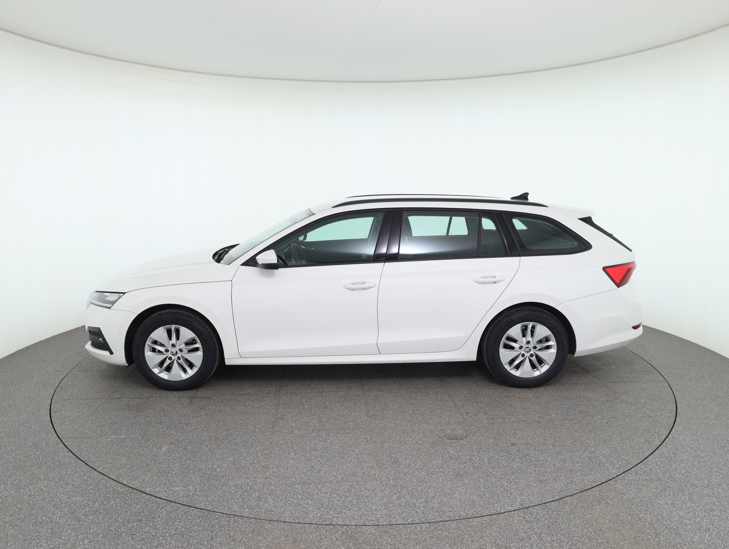 Škoda Octavia Combi Ambition TSI | Bild 8 von 27