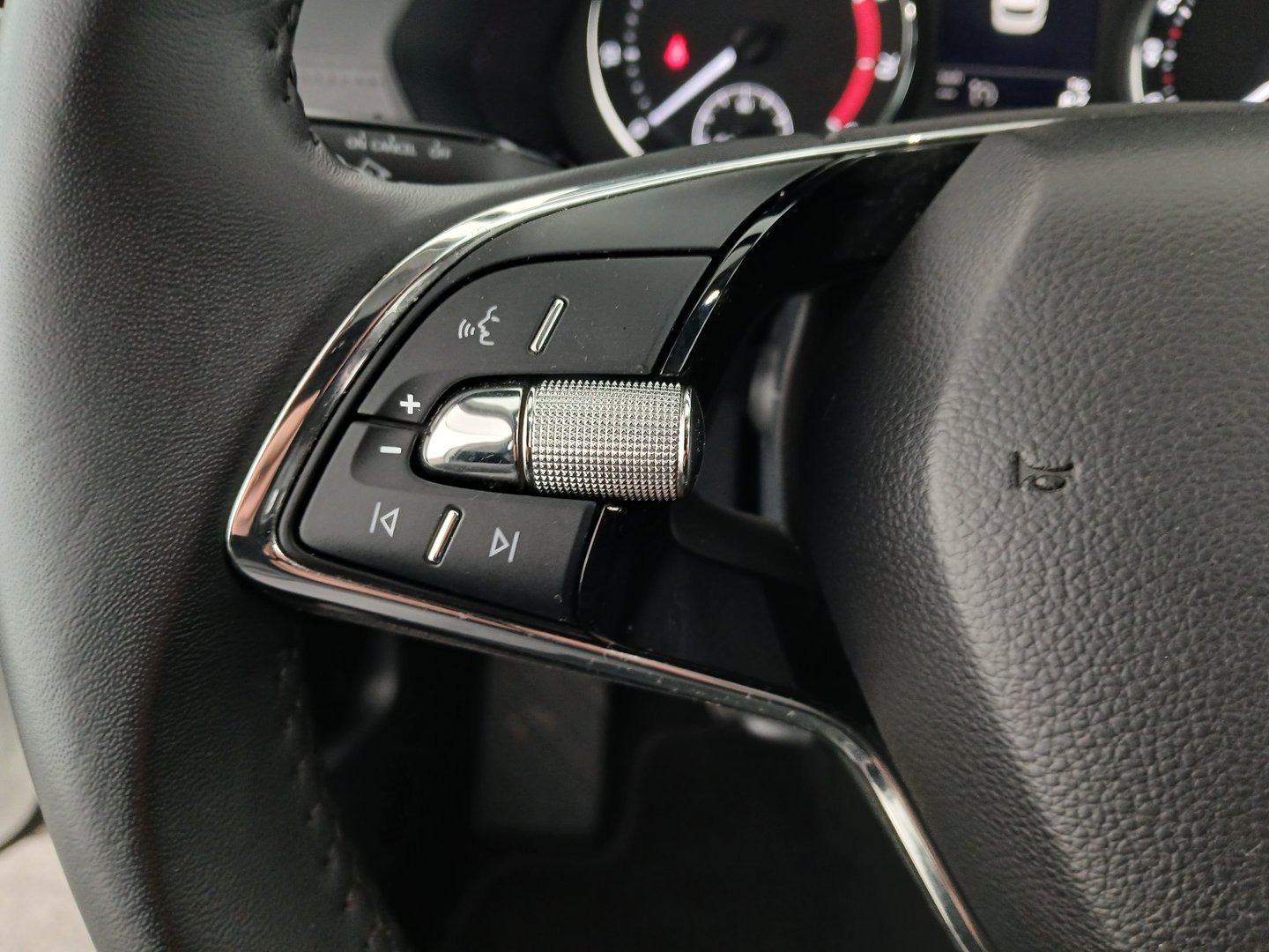 Škoda Octavia Combi Ambition TSI | Bild 15 von 27