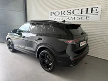 VW Tiguan R-Line TSI 4MOTION DSG in Grenadillschwarz Metallic