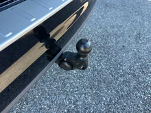 VW Touran Friends TSI DSG in Grenadillschwarz Metallic