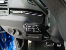 Škoda Karoq Sportline TSI DSG ACT in Race-Blau Metallic