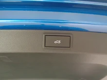 Škoda Karoq Sportline TSI DSG ACT in Race-Blau Metallic