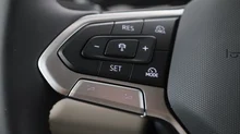 VW California Beach TDI in Fortanarot Met./Dach Deepblack Perleff.