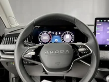 Škoda Superb Combi Selection TDI DSG in Ebony-Schwarz Metallic