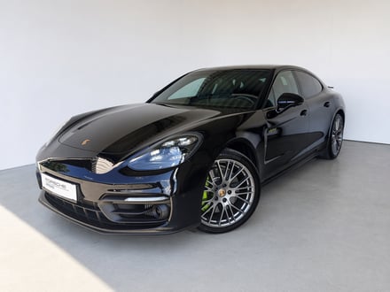 Porsche Panamera 4 E-Hybrid Platinum Edition