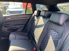 VW Golf Variant Sport TDI DSG in Lapiz Blue Metallic