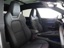 Porsche Macan 4 in eisgraumetallic